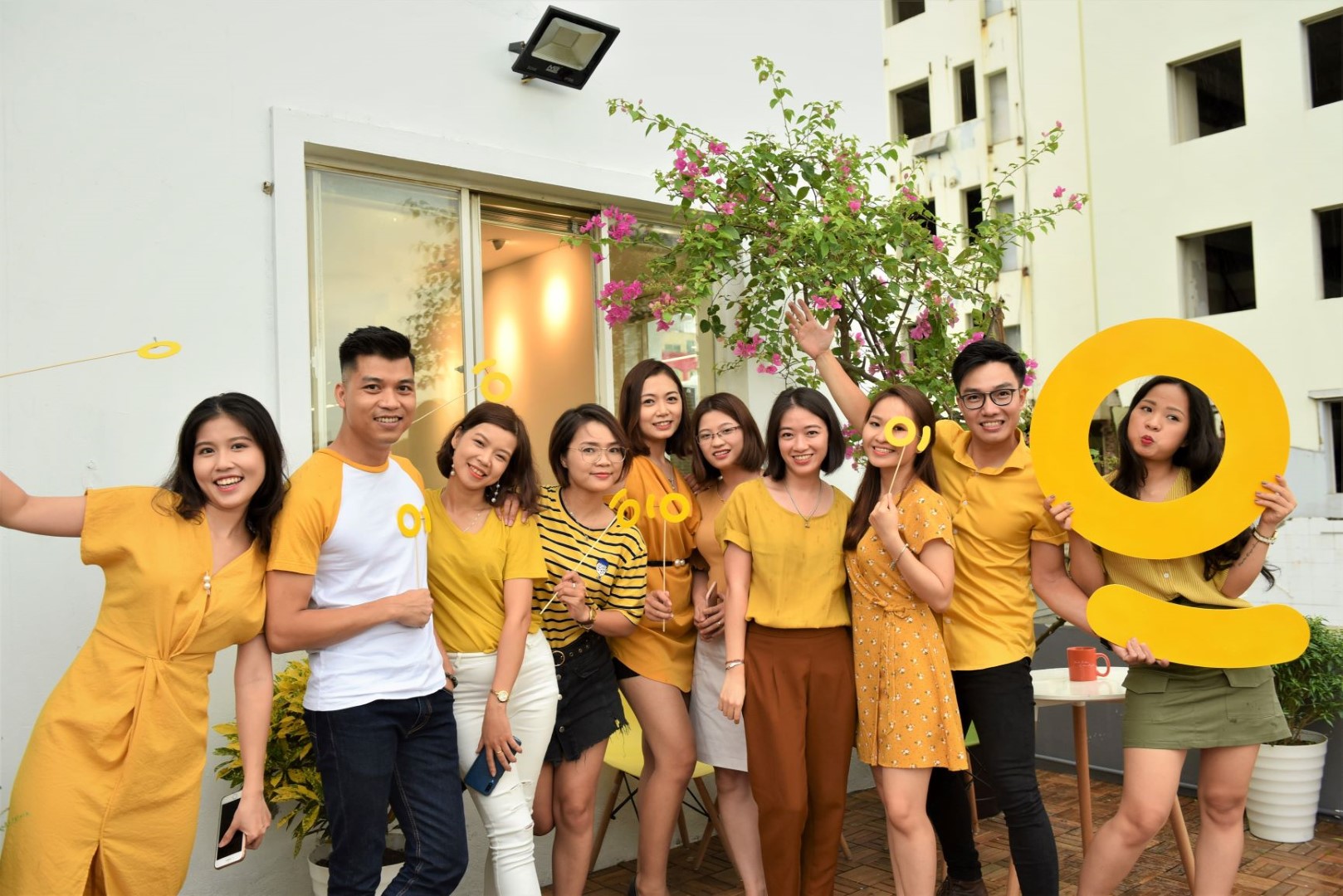 don-vi-san-xuat-phim-doanh-nghiep-uy-tin